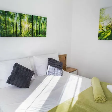 Apartman Apartment's Tea & Nevio Split