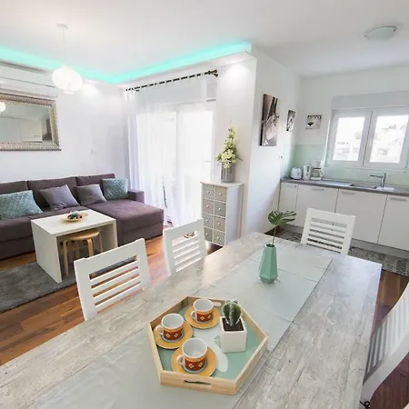 Apartment's Tea & Nevio Διαμέρισμα