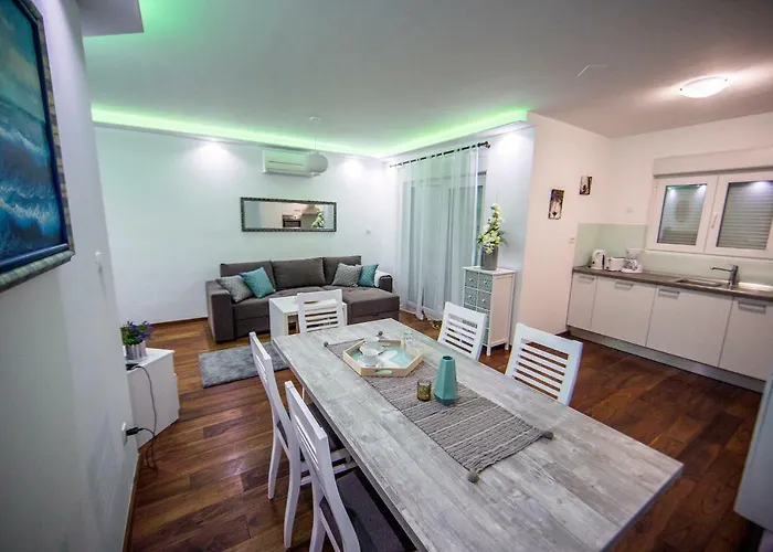 Apartment Apartment's Tea & Nevio *