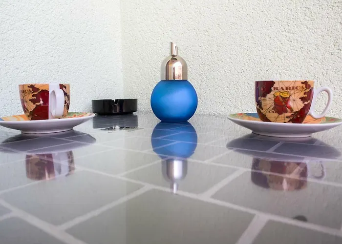 Apartment's Tea & Nevio *