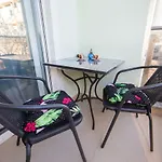 公寓 Apartment's Tea & Nevio