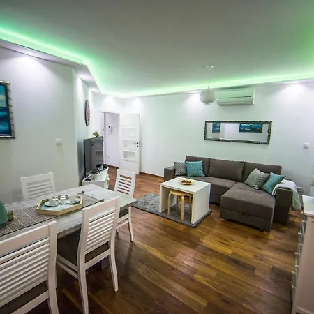 Apartment's Tea & Nevio Apartment *